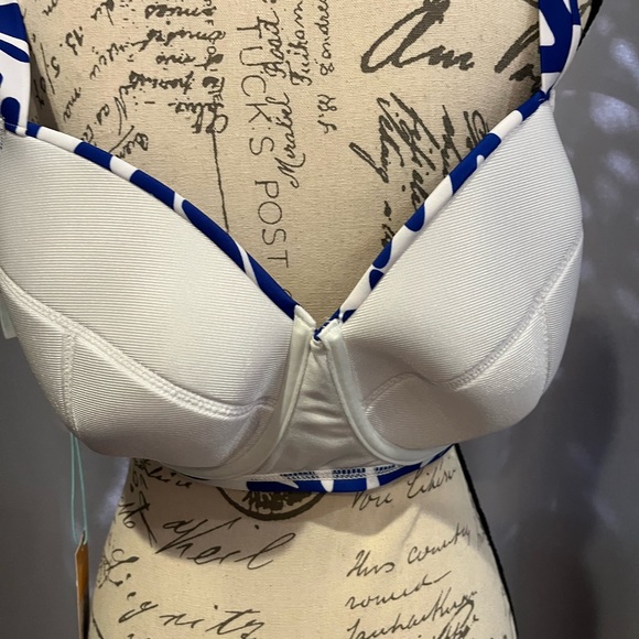 Size 18 Bikini Top - Picture 2 of 4